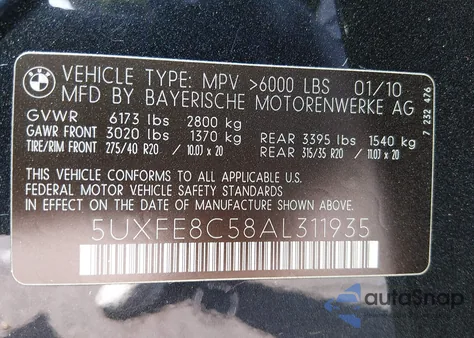 2010 BMW X5 xDrive48I z USA, uszkodzony, nr VIN 5UXFE8C58AL311935